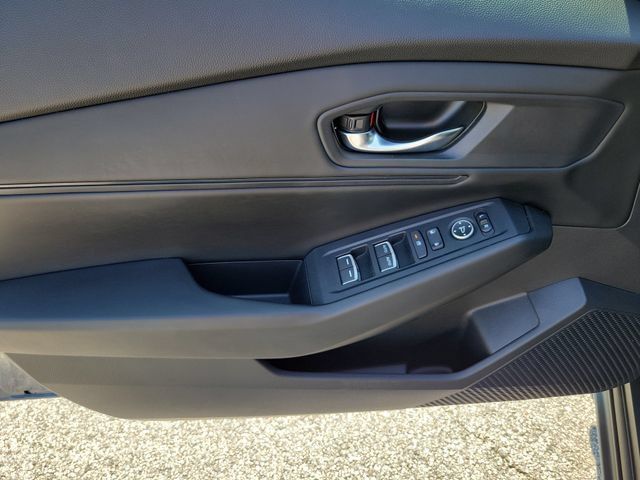Certified 2023 Honda Accord EX image 8