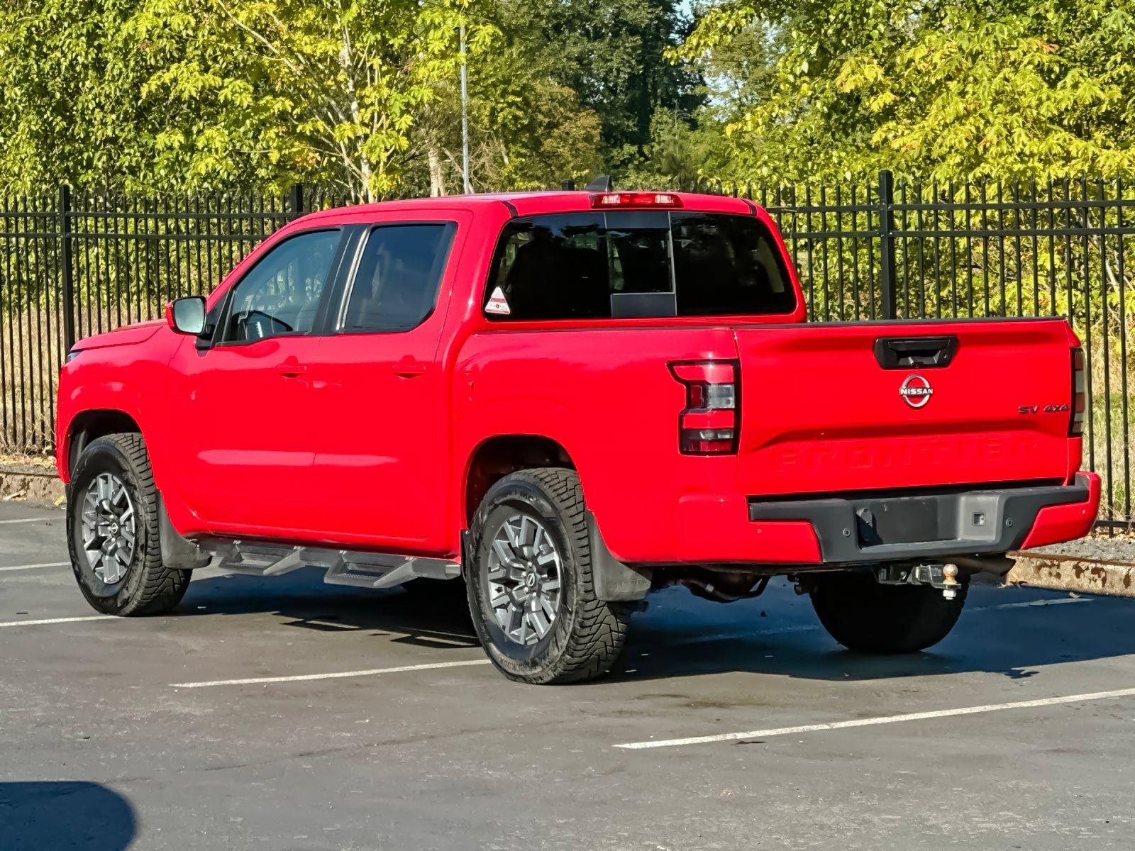 Used 2023 Nissan Frontier SV w/ SV Convenience Package AWD/4WD image 5