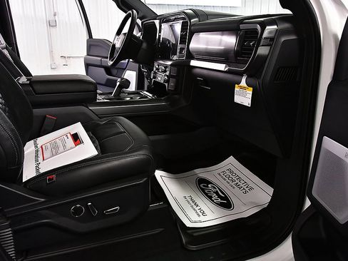 New 2025 Ford F150 Lariat w/ Equipment Group 502A High image 37