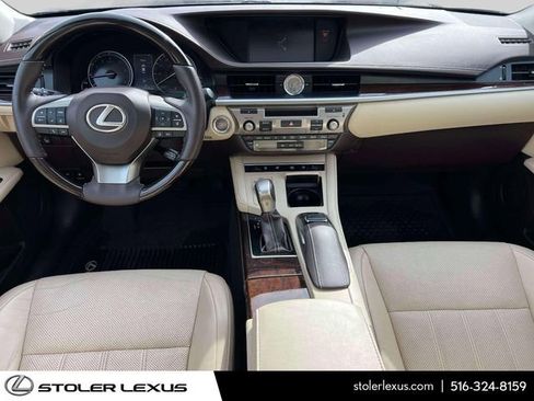 Used 2017 Lexus ES 350 w/ Luxury Package image 17