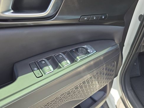 New 2026 Kia Carnival SX w/ SX Dark Edition Package FWD image 20