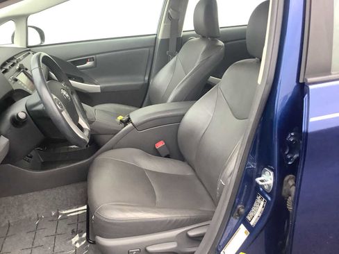 Used 2011 Toyota Prius Five w/ Navigation Pkg image 11
