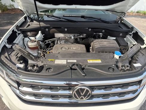 Used 2023 Volkswagen Atlas SE w/ Panoramic Sunroof Package FWD image 26