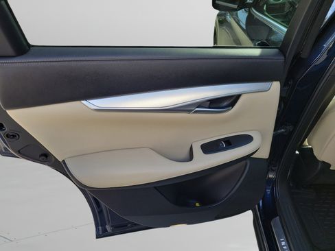 Used 2021 INFINITI QX50 Luxe FWD image 9