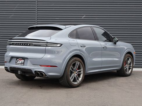 Certified 2024 Porsche Cayenne S AWD/4WD image 10