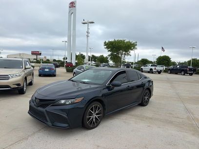 Used 2021 Toyota Camry SE