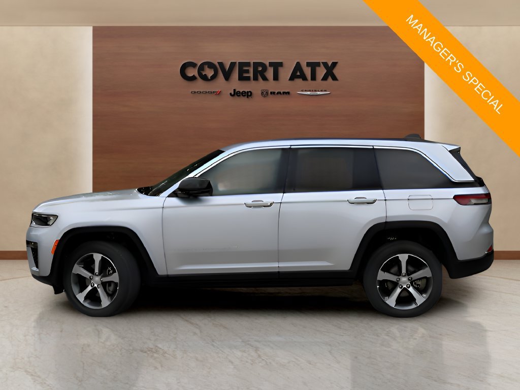 New 2026 Jeep Grand Cherokee Limited RWD image 2