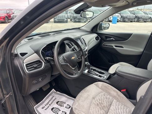 Used 2020 Chevrolet Equinox LT image 12