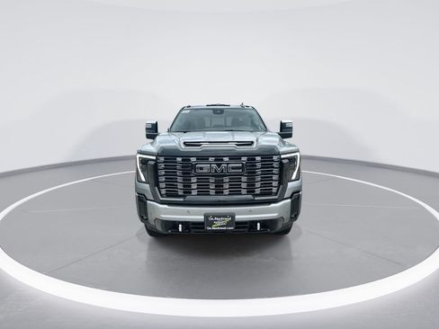 New 2026 GMC Sierra 2500 Denali Ultimate AWD/4WD image 3
