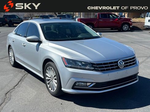 Used 2016 Volkswagen Passat 1.8T SE w/ Lighting Package (P06) image 5