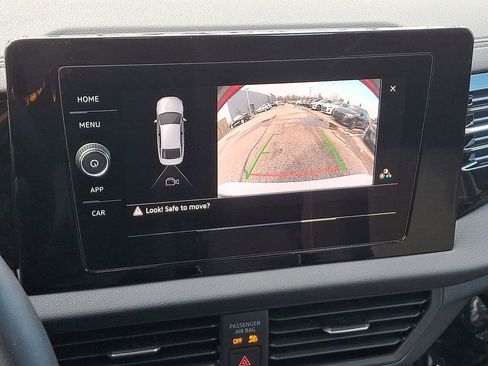 Used 2025 Volkswagen Jetta S image 17