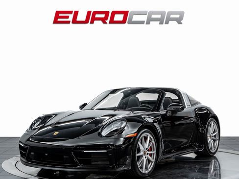 Used 2022 Porsche 911 Targa 4 GTS AWD/4WD image 1