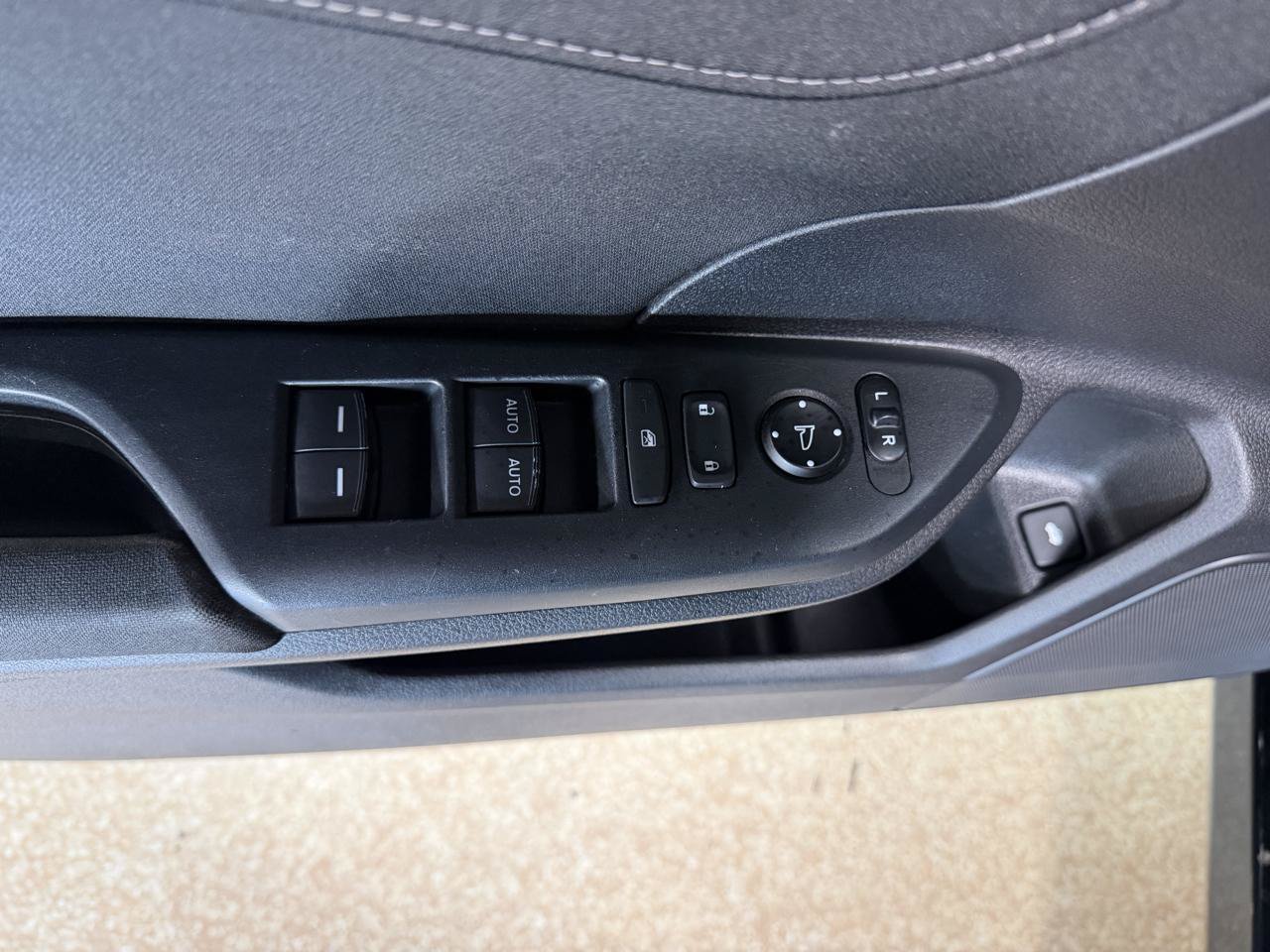 Used 2016 Honda Civic EX-T image 29