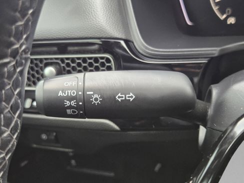 Used 2024 Honda Civic Sport image 17