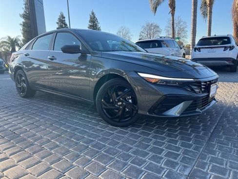 New 2026 Hyundai Elantra SEL Sport Premium image 1