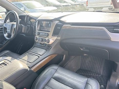 Used 2020 GMC Yukon XL Denali w/ Denali Ultimate Package image 17