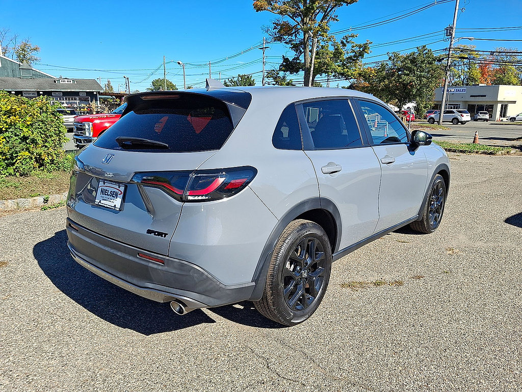 Used 2024 Honda HR-V Sport image 31