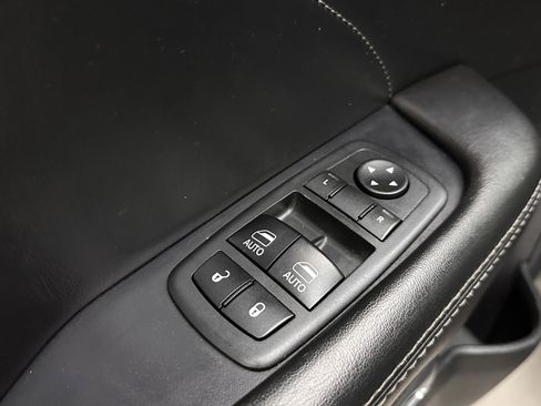 Used 2017 Dodge Challenger R/T Plus image 11