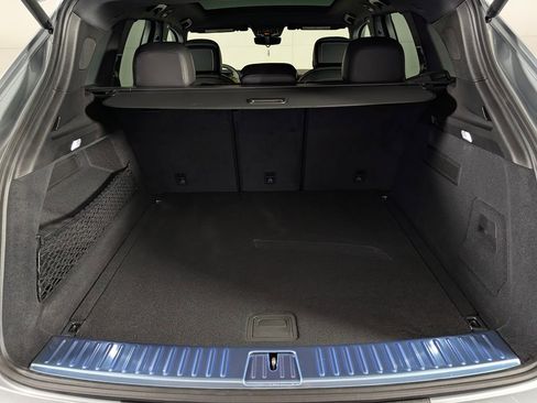 New 2026 Porsche Cayenne image 17