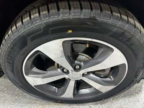 Used 2010 Toyota Corolla FWD image 46