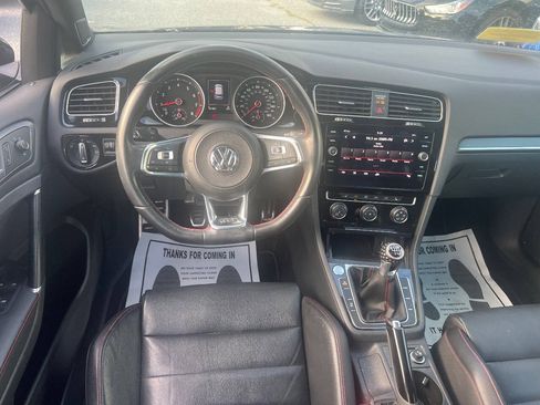 Used 2019 Volkswagen GTI SE w/ SE Experience Package FWD image 19