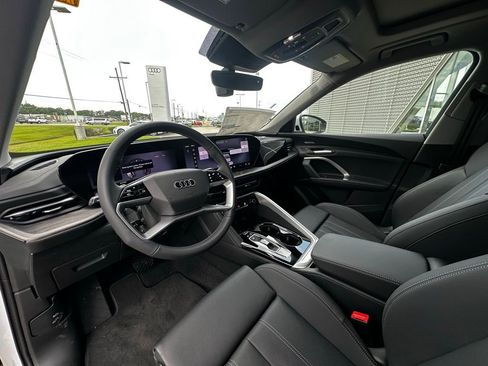 New 2026 Audi Q5 Premium Plus AWD/4WD image 11