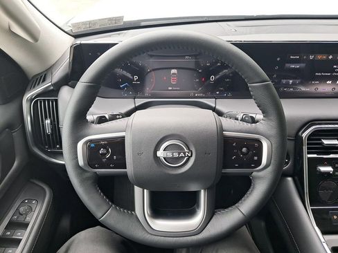 New 2025 Nissan Armada SV image 15