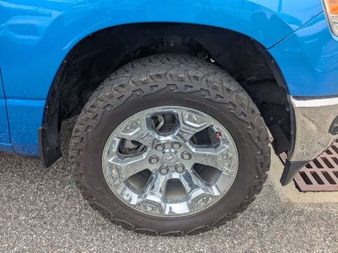 Used 2022 RAM 1500 Big Horn AWD/4WD image 11