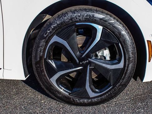 Used 2024 Kia EV6 GT-Line image 7