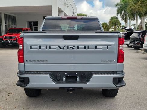 Certified 2025 Chevrolet Silverado 1500 Custom w/ Turbomax Blackout Package RWD image 3