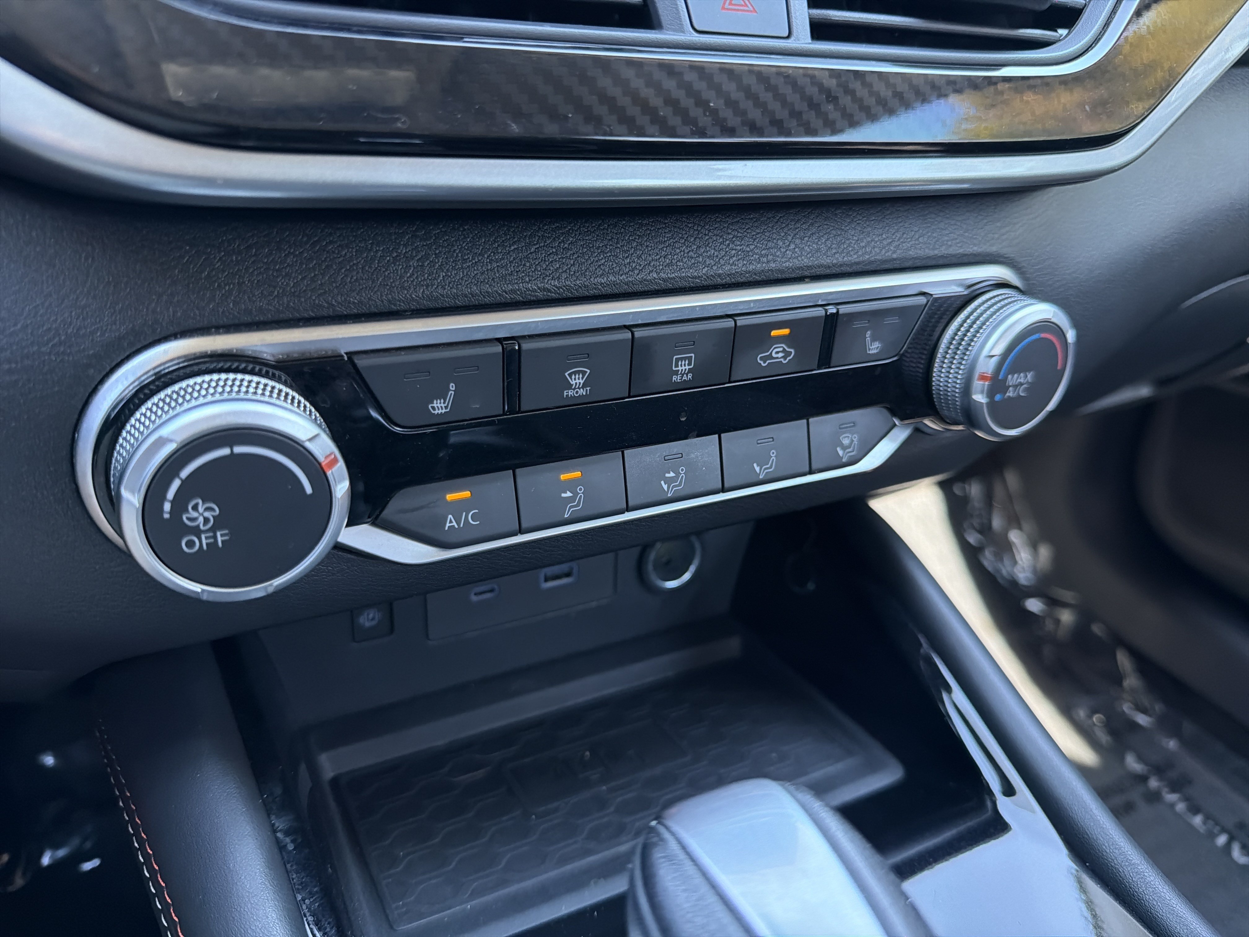 Used 2023 Nissan Altima 2.5 SR w/ SR Premium Package FWD image 25