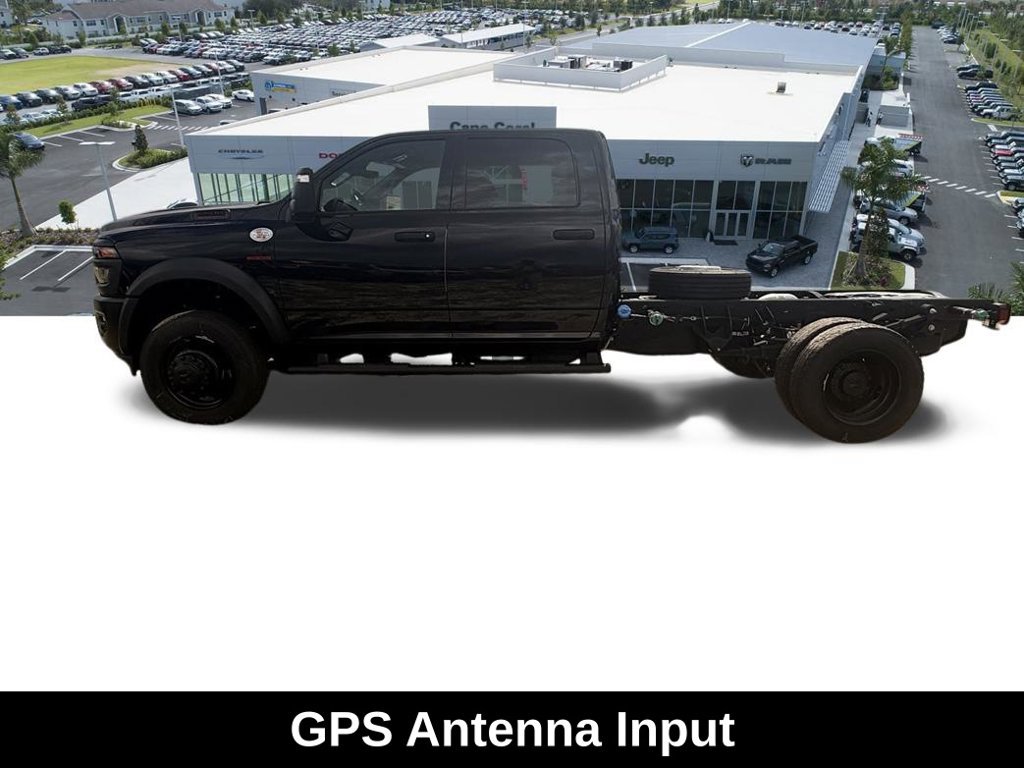 New 2026 RAM 5500 Tradesman AWD/4WD image 9