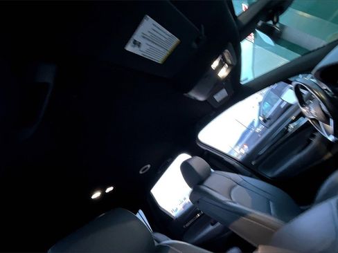 Used 2024 Buick Enclave Premium image 22