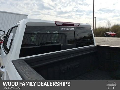 Used 2023 GMC Sierra 1500 SLT w/ SLT Premium Package image 11