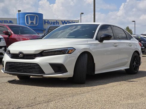 Used 2024 Honda Civic Sport image 15
