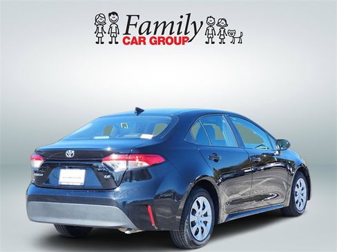 Certified 2024 Toyota Corolla LE image 4