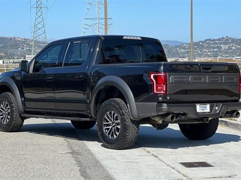 Used 2019 Ford F150 Raptor w/ Equipment Group 802A Luxury image 6
