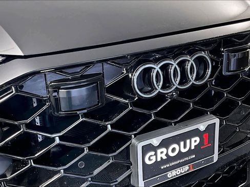 Used 2025 Audi RS Q8 performance AWD/4WD image 27