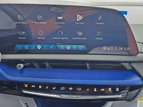 New 2026 Cadillac Optiq Sport 2 AWD/4WD image 28