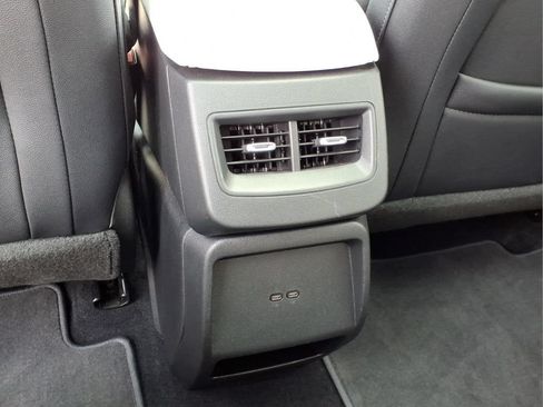 Used 2026 Chevrolet Equinox EV LT FWD image 11