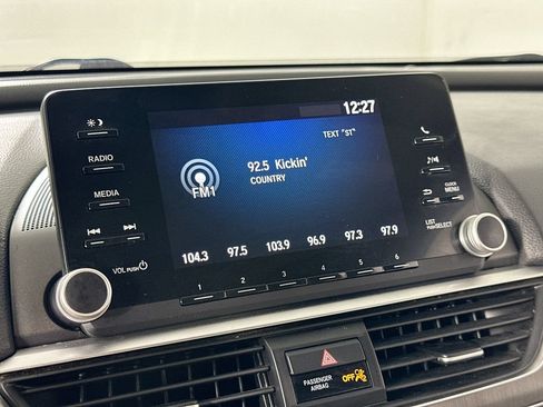 Used 2019 Honda Accord LX image 26