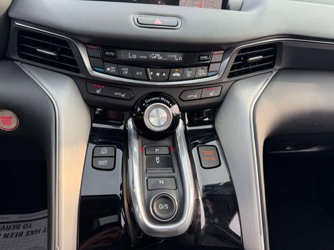 Used 2025 Acura TLX w/ Technology Package image 21