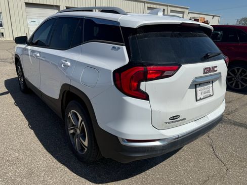 Used 2019 GMC Terrain SLT w/ Preferred Package image 7
