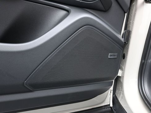 New 2026 Porsche Cayenne Coupe image 13