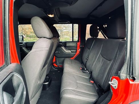 Used 2013 Jeep Wrangler Unlimited Sport AWD/4WD image 19