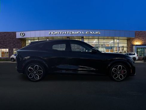 Used 2022 Ford Mustang Mach-E GT image 24