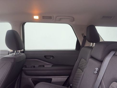 New 2026 Nissan Pathfinder SV image 20