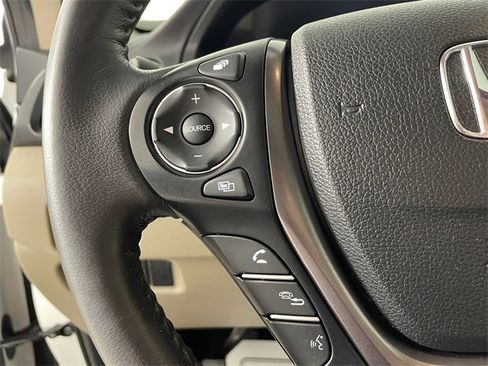 Certified 2022 Honda Ridgeline RTL image 11