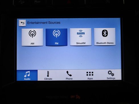Used 2019 Ford Expedition XLT w/ Equipment Group 201A AWD/4WD image 29
