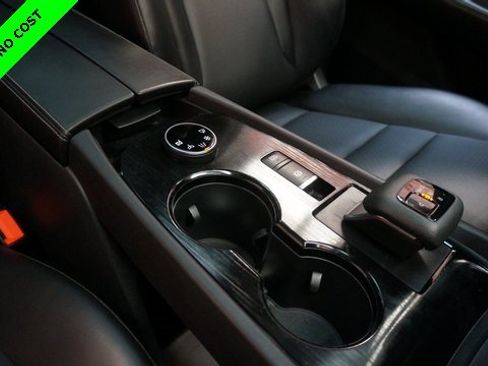 Used 2022 Nissan Rogue SV w/ SV Premium Package image 53